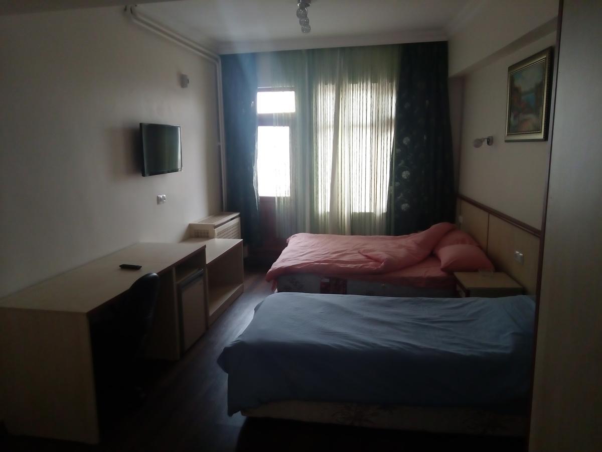Hotel Sema *